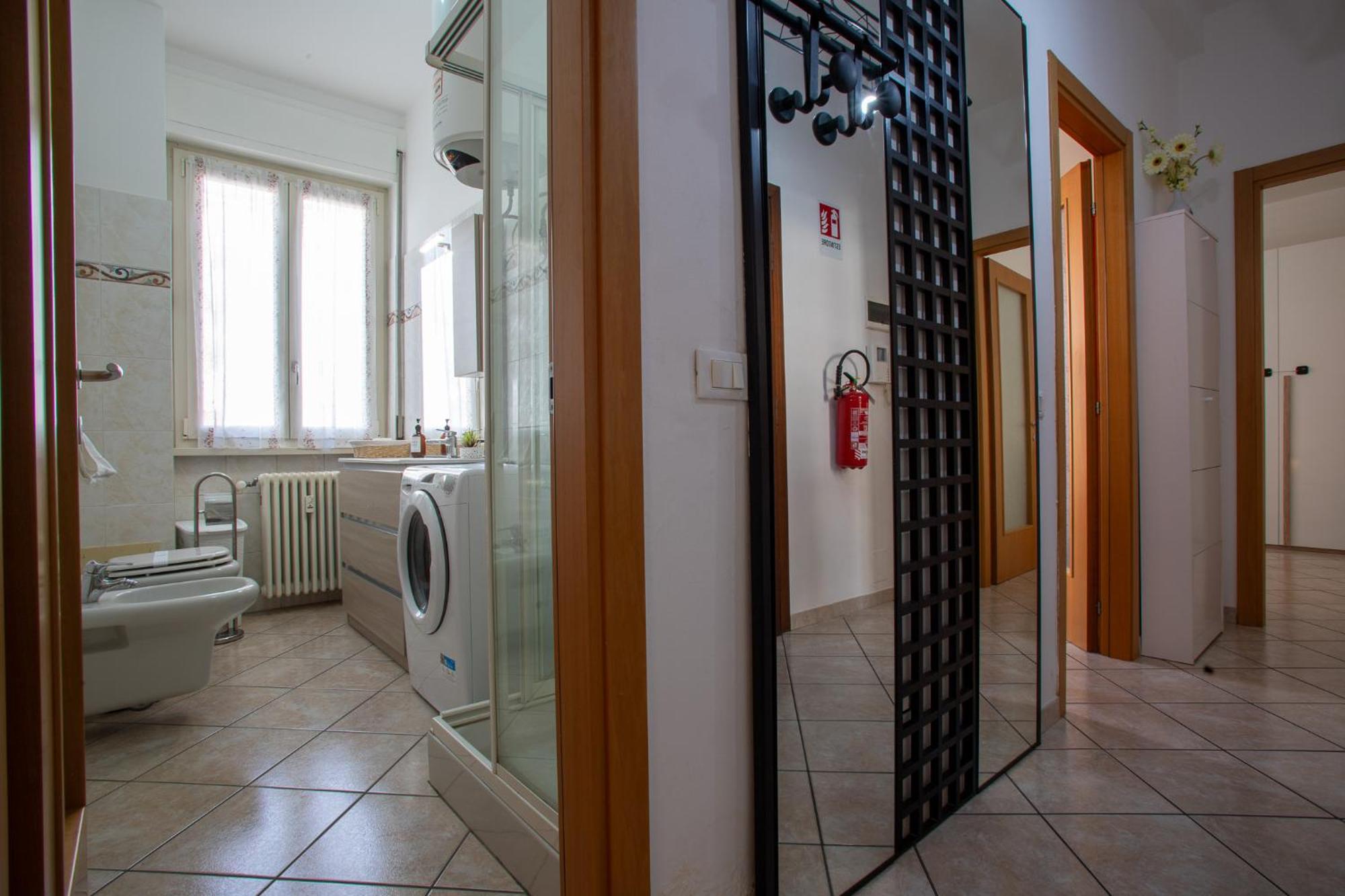 Apartamento Ilaria House Como Exterior foto