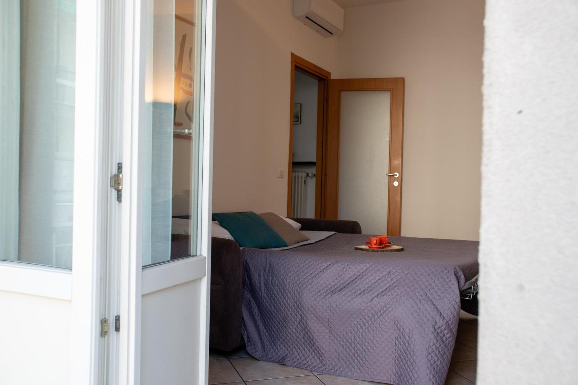 Apartamento Ilaria House Como Exterior foto