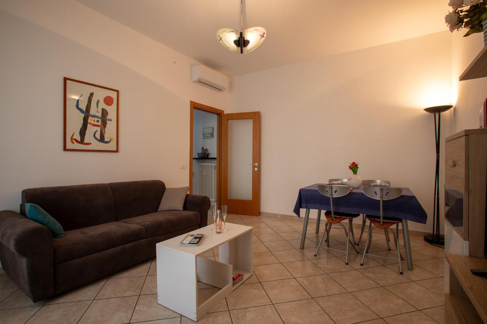 Apartamento Ilaria House Como Exterior foto